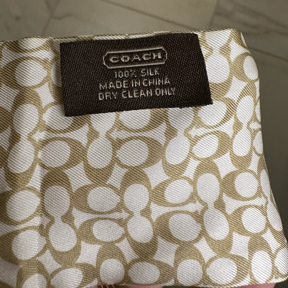 Coach scarf - Picture 4 of 5